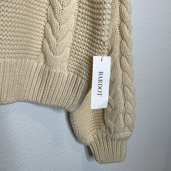 Bardot Zoe Zip Cable Knot Sweater NWT Size Medium - Picture 8 of 11